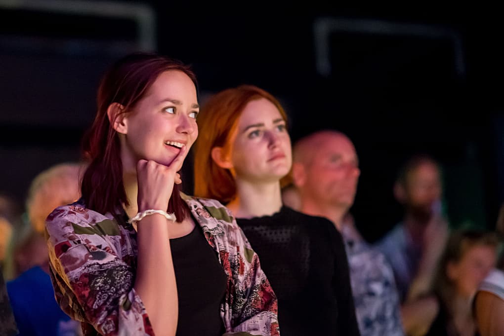 Aya_Noortje_Dupont Bombarst