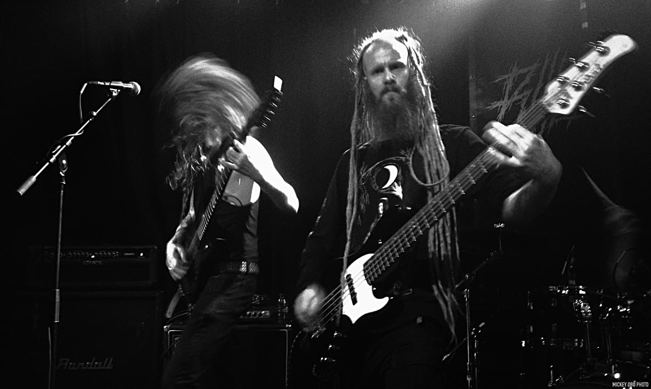 Radeloos///Ziedend - ©Mickey Obo