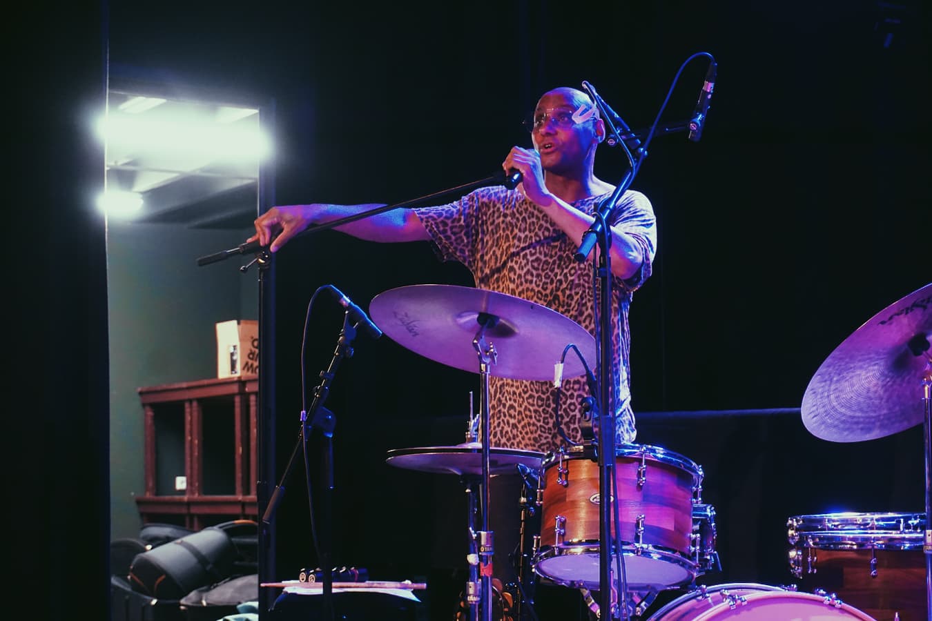 frontman Cyril Cyril Directie