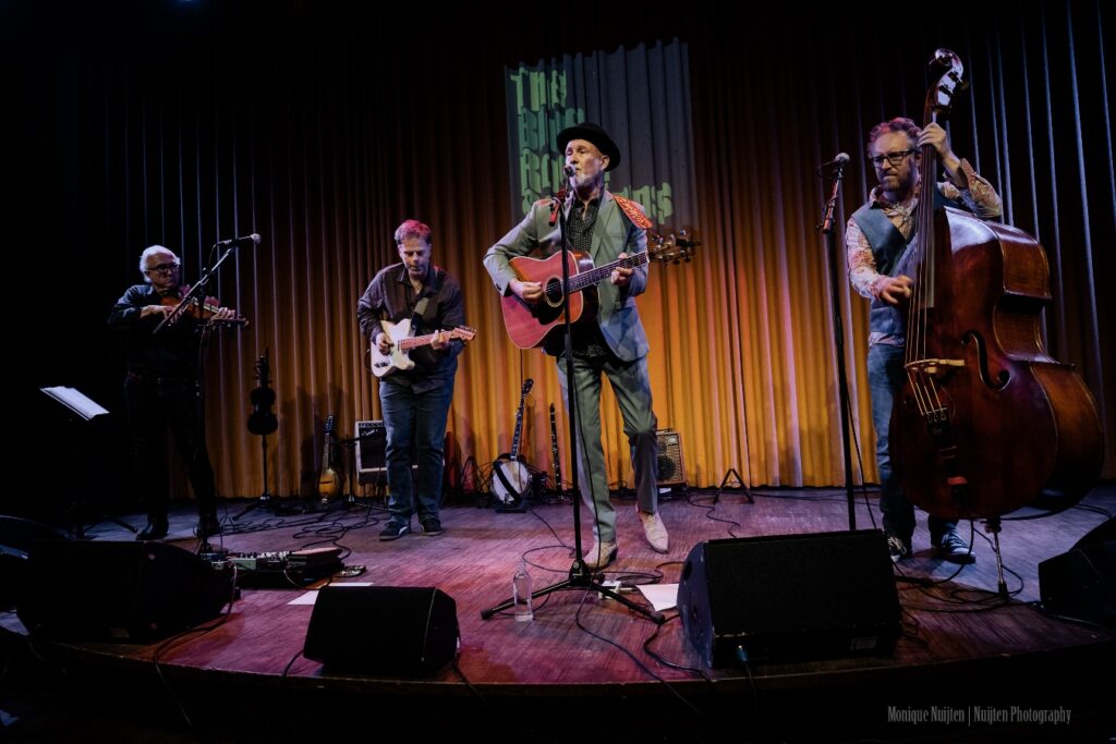 Song & Dance Band